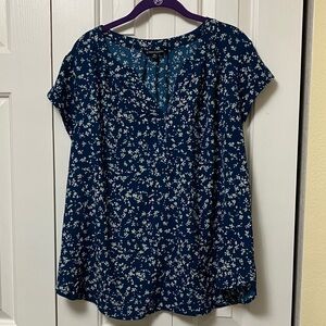 41 Hawthorn Blue Floral Print Blouse